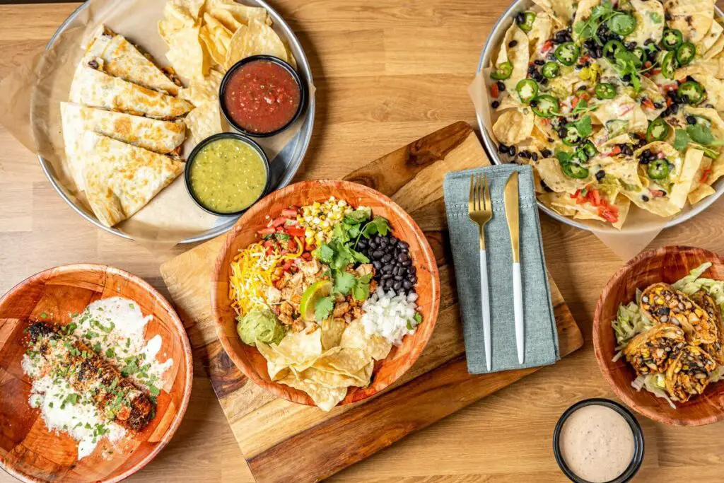 Fresh-Mex & Co Opening in the Shoppes of St. Johns Parkway