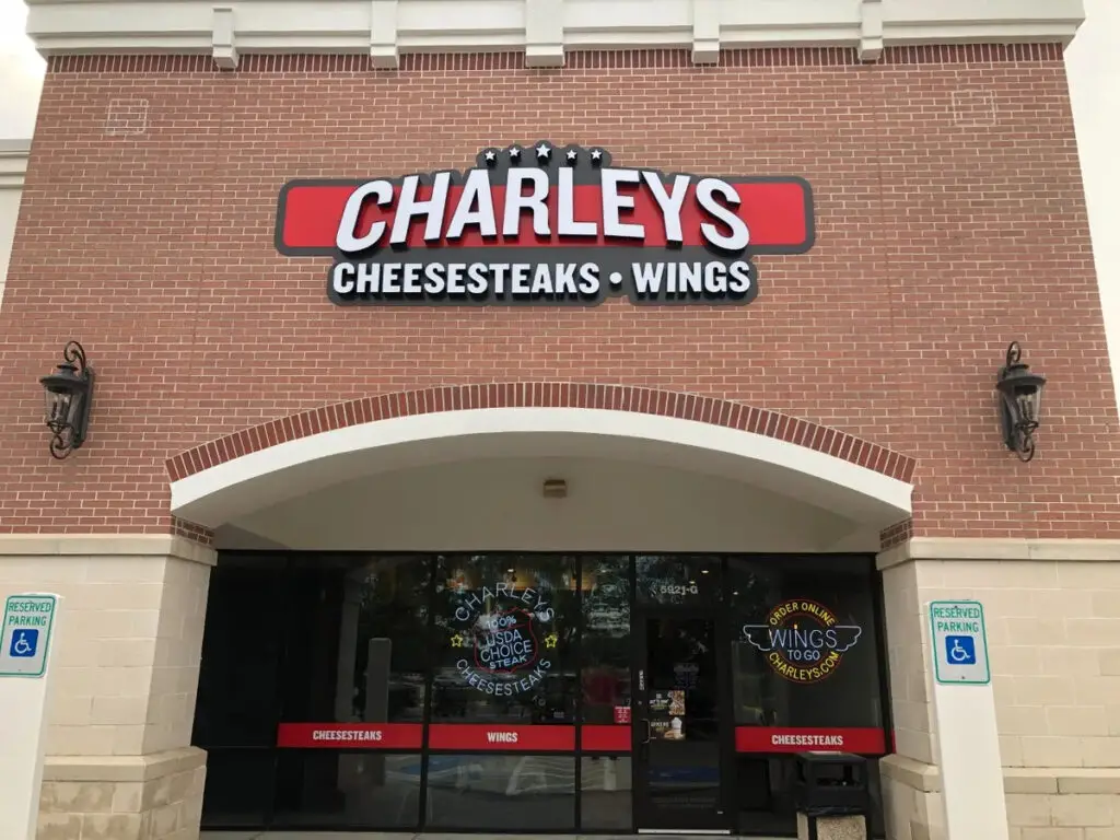 Charleys Cheesesteaks to Replace Country Cabin