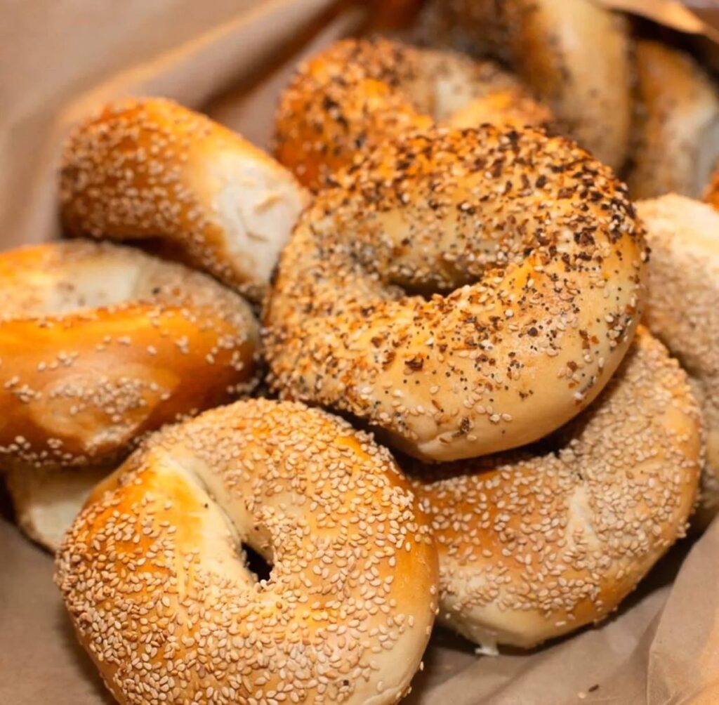 904 Bagels and More to Debut in Saint Johns